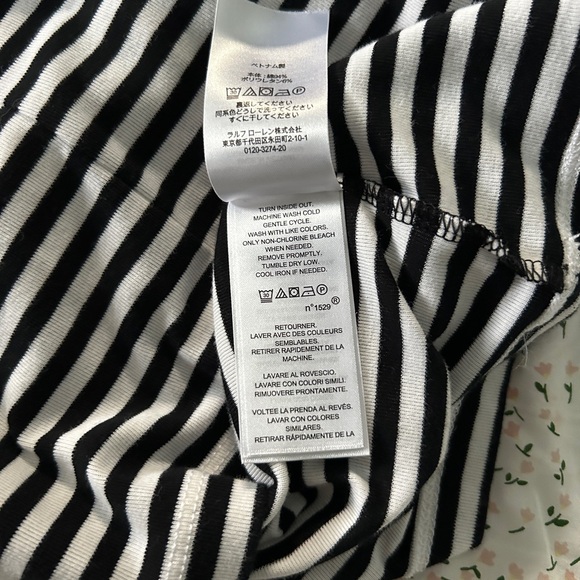 Lauren Ralph Lauren black & white striped long tee,cotton, size medium, … - Picture 11 of 11